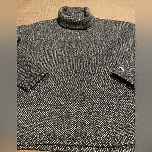 Columbia Women’s Turtleneck Heavy Tweed Sweater Black and White Size M EUC